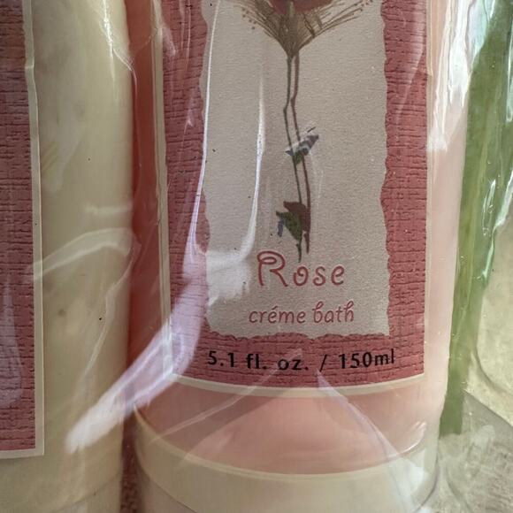 Vintage Bath & Body Works Escapes Cosmetic Bag Set Set Rose Cream Spray Gel - Picture 7 of 16